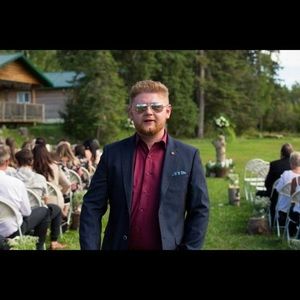 Meet your Posher, Chris